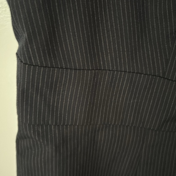 Cutest ruffled dress! - Picture 4 of 7